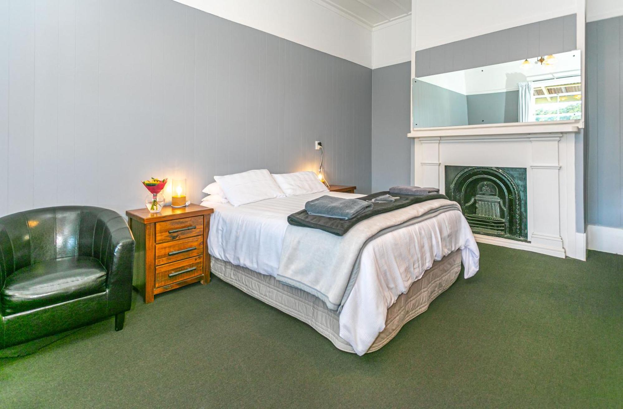 Lady Bowen Bed & Breakfast Темз Екстериор снимка